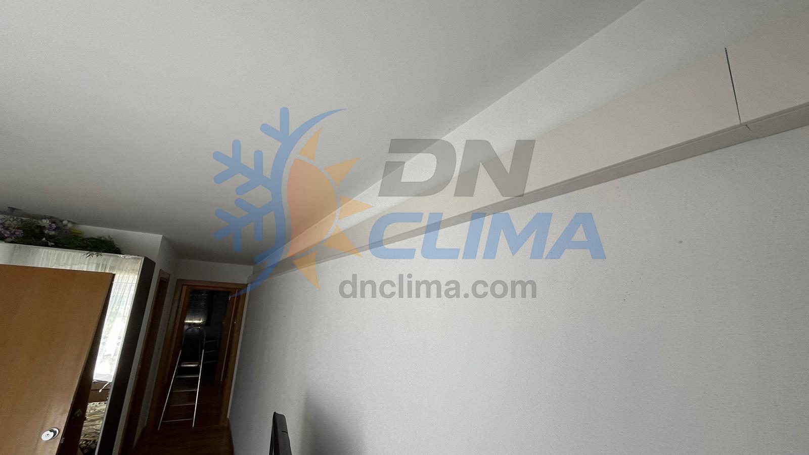 Instalación equipo multisplit 3x1 + canalización, conexión frigorífica/eléctrica, vacío y puesta en marcha.