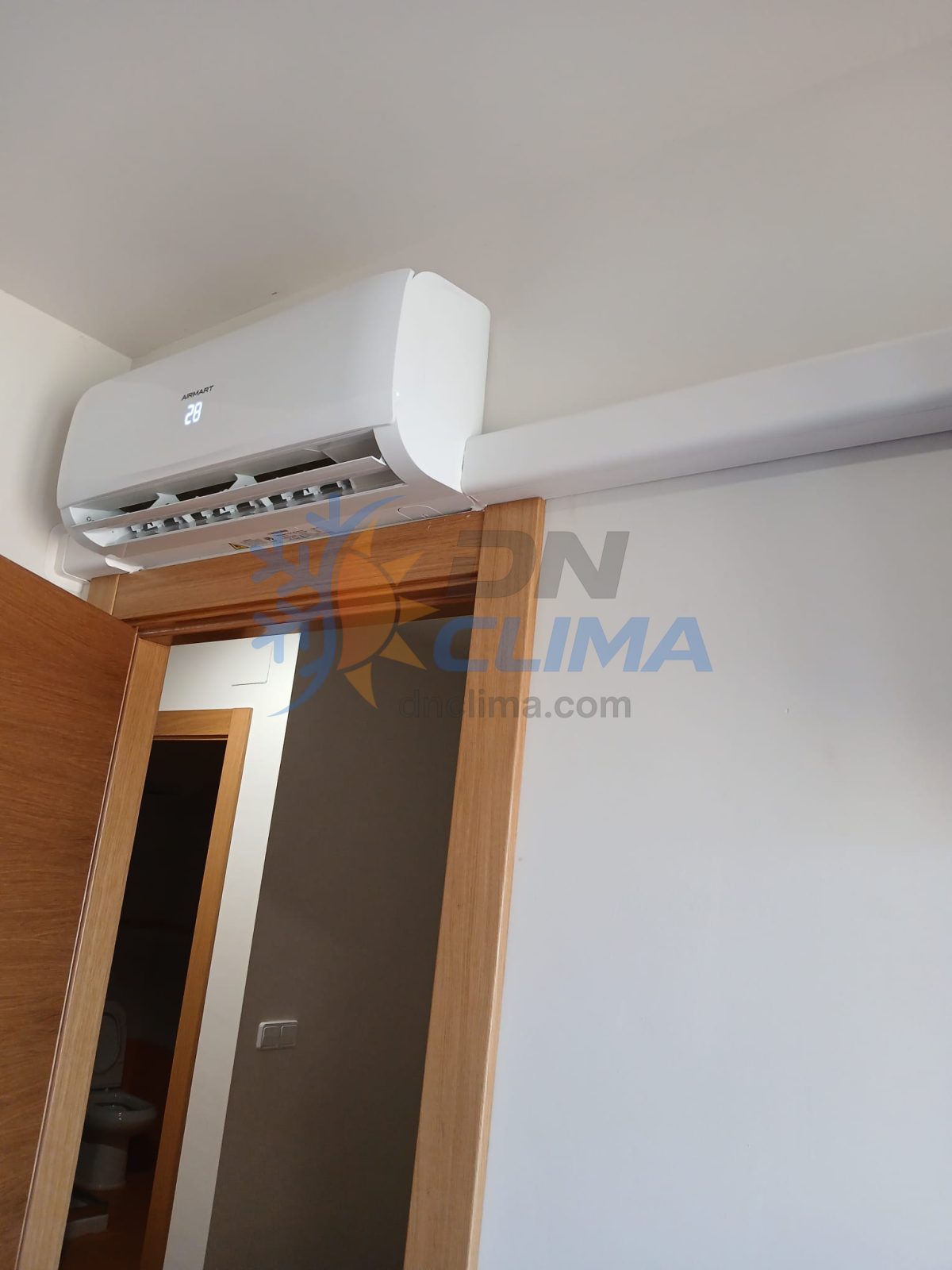 Instalación de equipo multisplit 2x1 de aire acondicionado